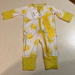 NWT PREEMIE LITTLE SLEEPIES SIGNATURE Sunshine Bamboo Viscose Zippy